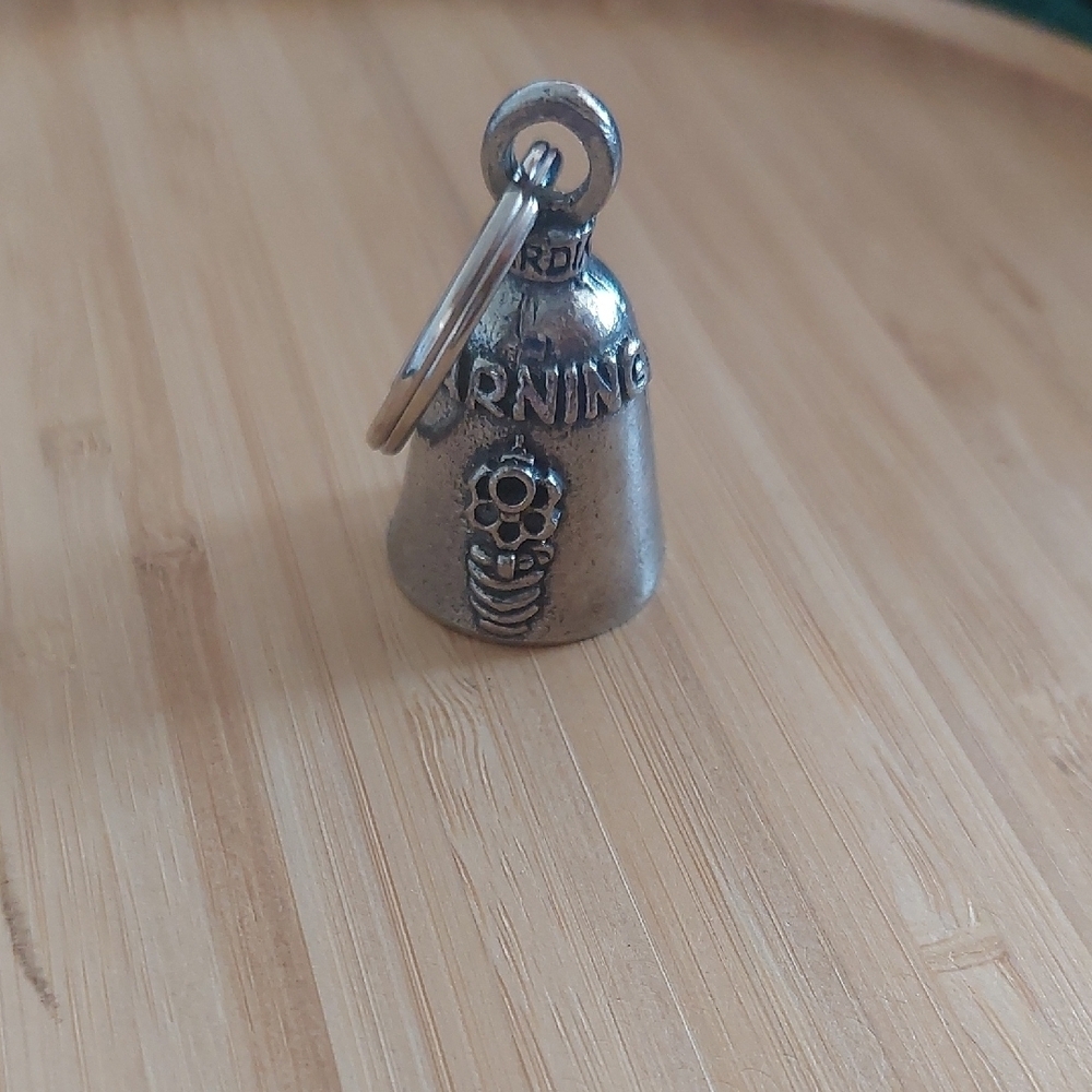 Silver Guardian Bell - Picture 4 of 5